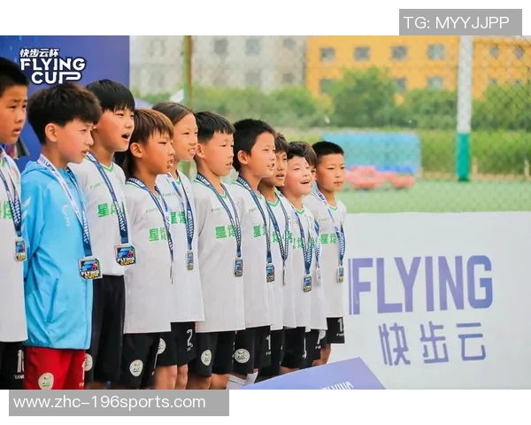 足球学校招生启示:培养未来足球明星的最佳机会等你来加入